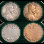 Набор из 2-х медалей 1896 года "Визит Николая II и Александры Федоровны во Францию"