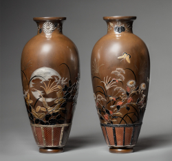 Парные вазы с изображением осенних трав