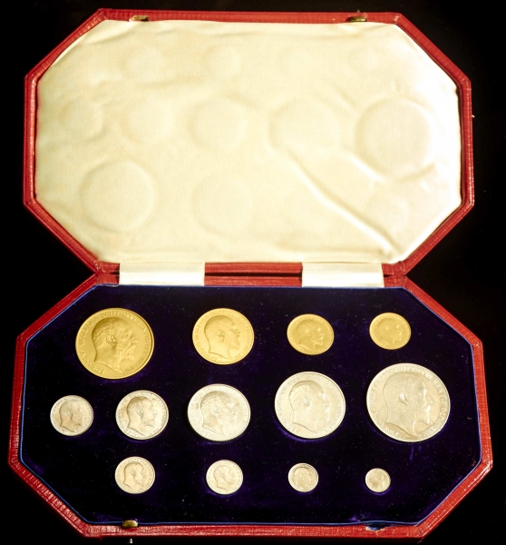 Набор из 13 английских монет 1902 в п/у