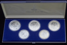 Набор из 5-ти сер  монет "Олимпиада-80" (Сильнее)