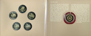 Набор из 5-ти монет 2 евро + 1 медаль Au 2010 (Германия)