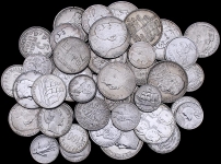 Набор из 53-х сер  монет (страны мира)