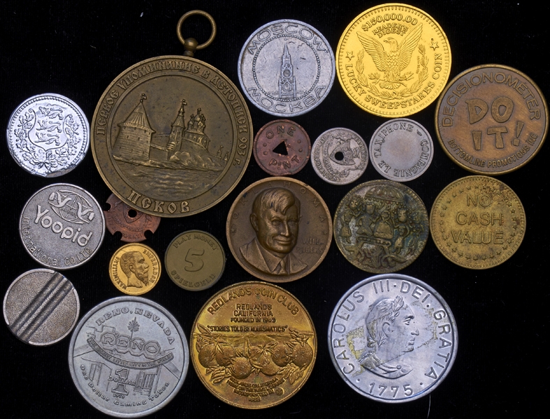 Набор из 23-х монет и жетонов (страны мира)