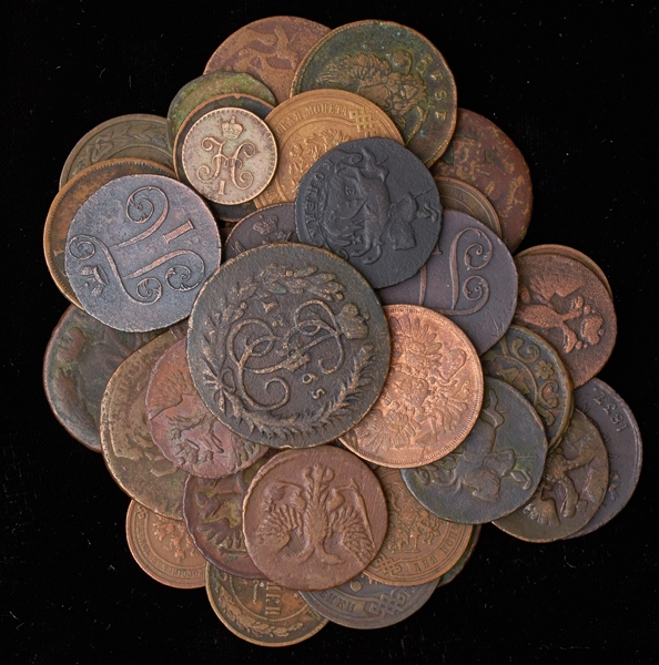 Набор из 85-ти медных монет