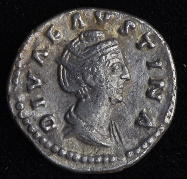 Денарий  Фаустина старшая  Рим империя