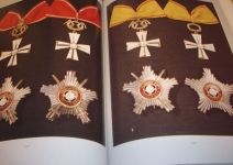 Книга "Vapaudenristin ritarikunta" (Орден Креста Свободы) 1997