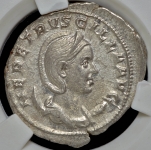 Антониниан  Геренния Этрусцилла  Рим империя  (в слабе)