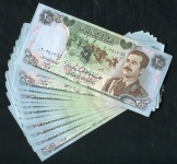 Набор из 100 листов 25 динаров "Саддам" (Ирак)