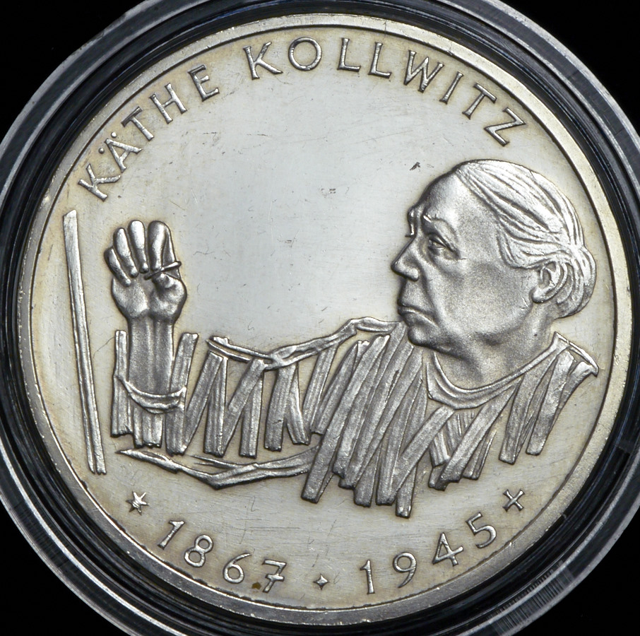 10 марок 1992 "125 лет со дня рождения Кете Кольвиц" (Германия)